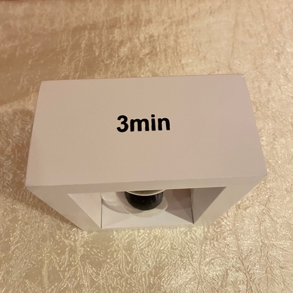 Hourglass 3min Black Sand Timer - Picture 4 of 6